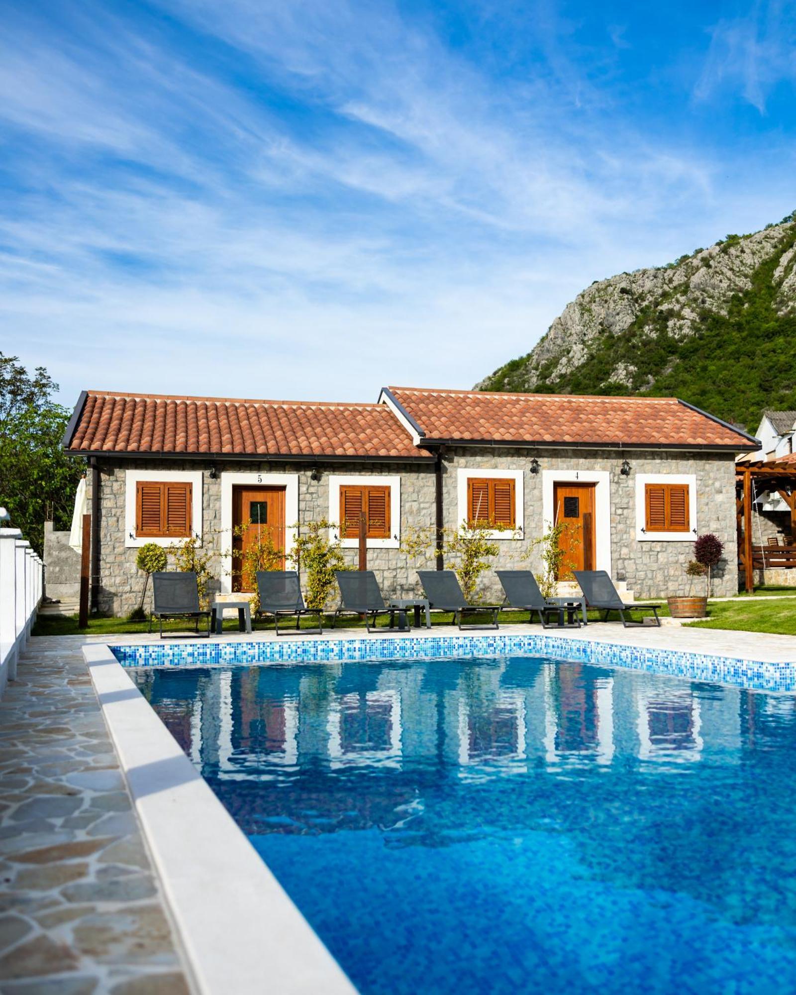 Lake Valley Virpazar Exterior photo